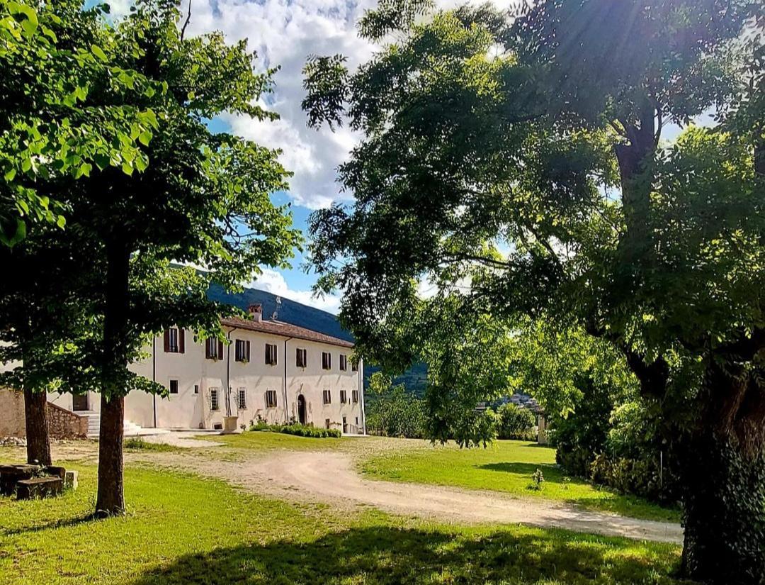 Palazzo Palitti Bed & Breakfast Roio Exterior photo